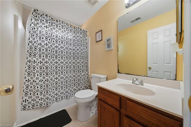 2231 Ballingarry Drive, Statesville, NC 28625