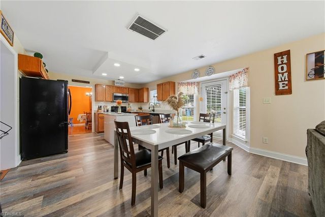 2231 Ballingarry Drive, Statesville, NC 28625