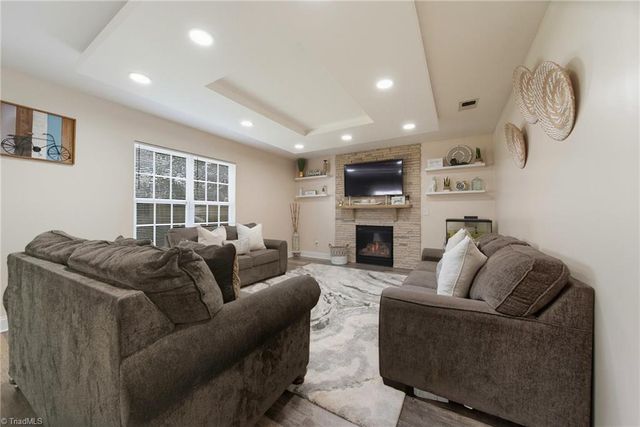 2231 Ballingarry Drive, Statesville, NC 28625