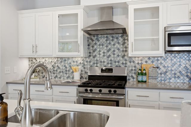 557A Hamilton Ave, Nashville, TN 37203