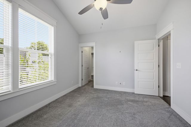 557A Hamilton Ave, Nashville, TN 37203