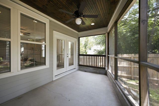 557A Hamilton Ave, Nashville, TN 37203