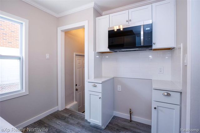423 Campbell Street, River Rouge, MI 48218