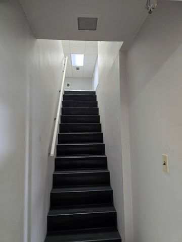 2401 W Jefferson Street 200, Joliet, IL 60435