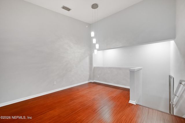 7036 DEER LODGE Circle 106, Jacksonville, FL 32256