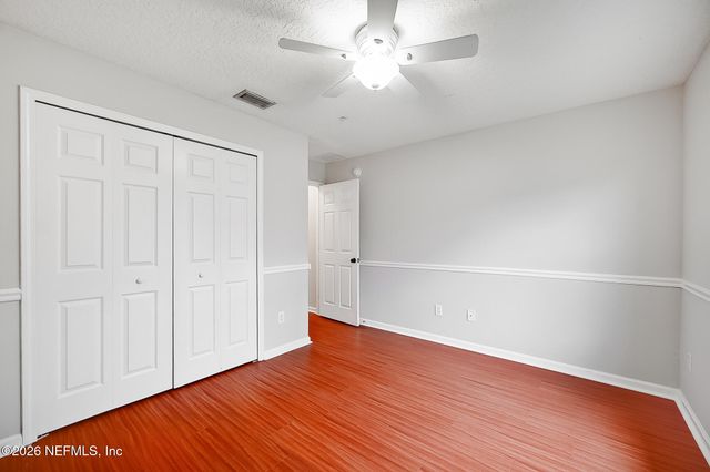 7036 DEER LODGE Circle 106, Jacksonville, FL 32256