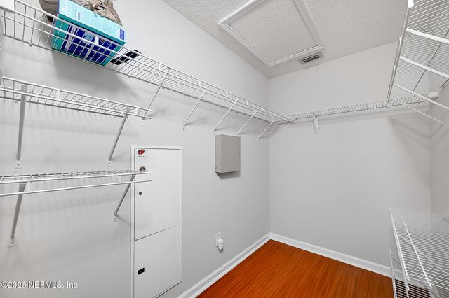 7036 DEER LODGE Circle 106, Jacksonville, FL 32256