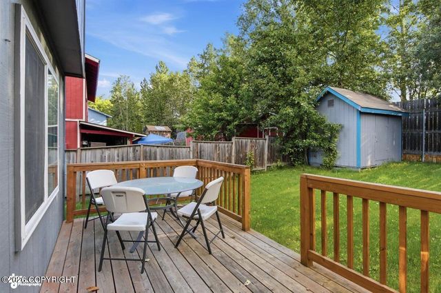 10057 Thimble Berry Drive, Anchorage, AK 99515