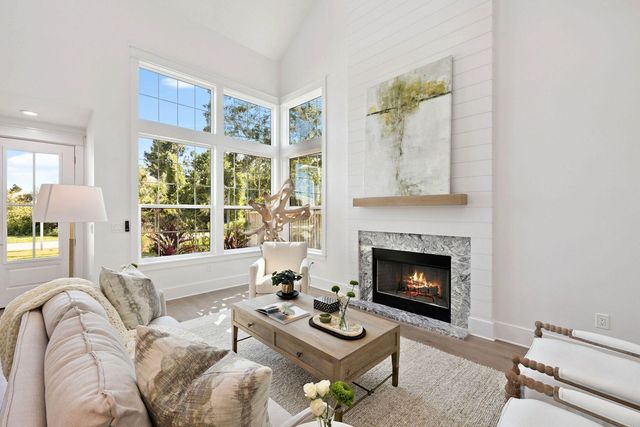 1999 W Hewett Road, Santa Rosa Beach, FL 32459