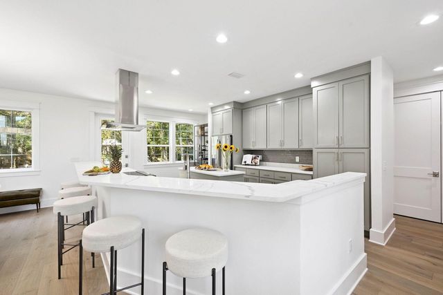 1999 W Hewett Road, Santa Rosa Beach, FL 32459