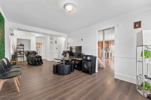 196 Gabriel Ter, Sayreville Boro, NJ 08879