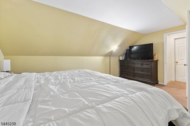 196 Gabriel Ter, Sayreville Boro, NJ 08879