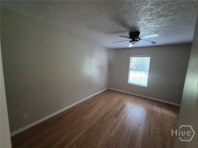 227 Forest Ridge Drive, Savannah, GA 31419