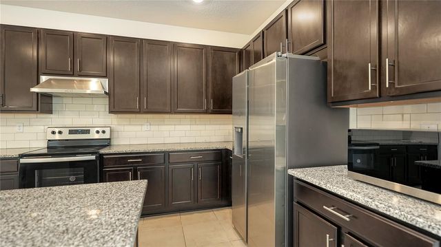 7422 35TH LANE E, Sarasota, FL 34243