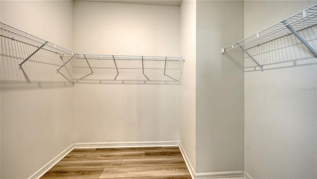 7422 35TH LANE E, Sarasota, FL 34243