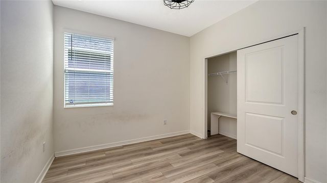 7422 35TH LANE E, Sarasota, FL 34243