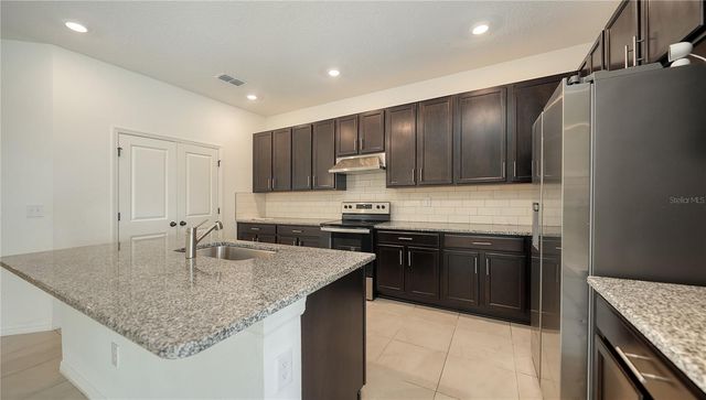 7422 35TH LANE E, Sarasota, FL 34243