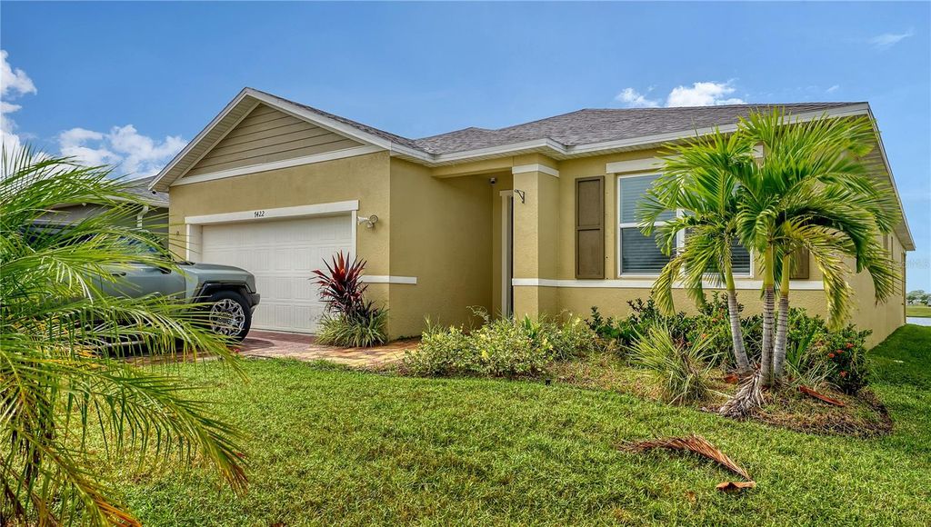 7422 35TH LANE E, Sarasota, FL 34243