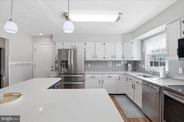 10410 LABRADOR LOOP, Manassas, VA 20112