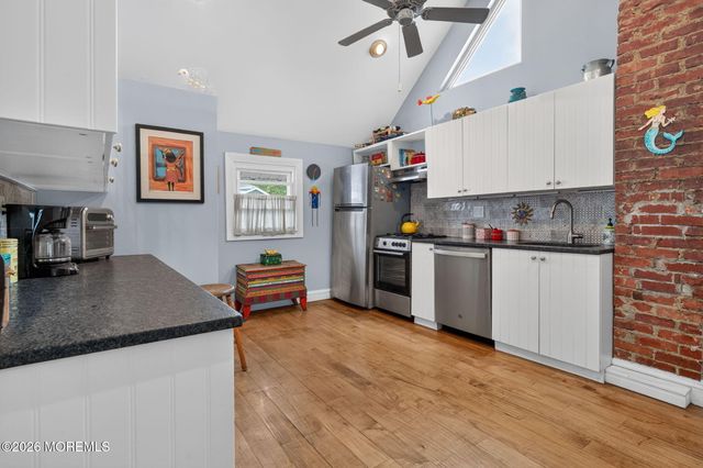 81 Mount Zion Way, Ocean Grove, NJ 07756