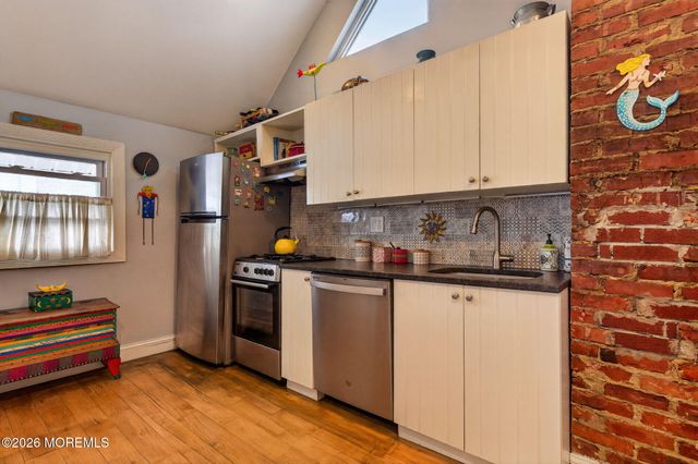 81 Mount Zion Way, Ocean Grove, NJ 07756