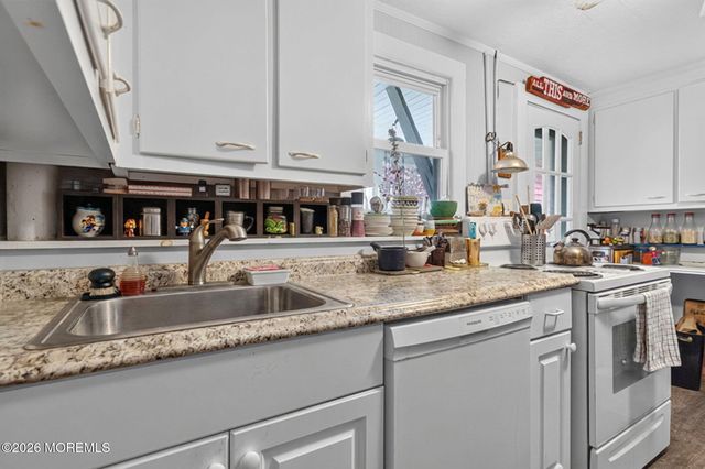 81 Mount Zion Way, Ocean Grove, NJ 07756