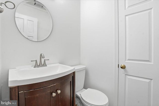 47 FORT WILLIAMS PKWY, Alexandria, VA 22304