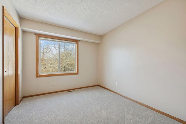 8644 Sycamore Lane N, Maple Grove, MN 55369