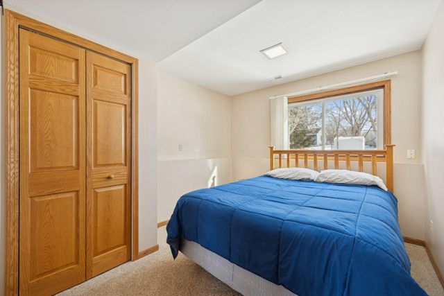 8644 Sycamore Lane N, Maple Grove, MN 55369