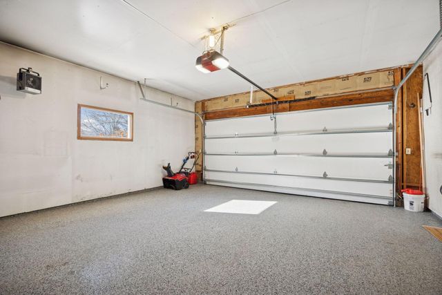 8644 Sycamore Lane N, Maple Grove, MN 55369