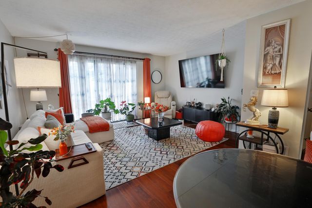 2621 Summer Drive, Dublin, OH 43016