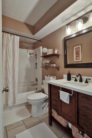 2621 Summer Drive, Dublin, OH 43016
