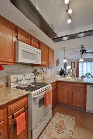 2621 Summer Drive, Dublin, OH 43016