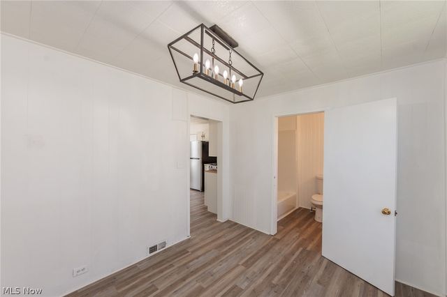 1986 W 93rd Street, Cleveland, OH 44102