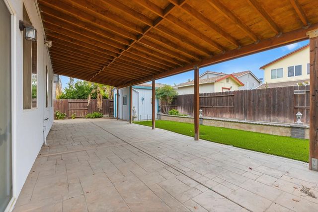 3599 Waynesboro Dr, Ceres, CA 95307