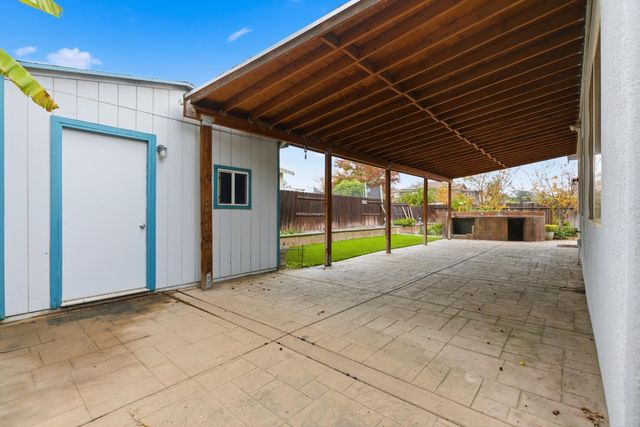3599 Waynesboro Dr, Ceres, CA 95307