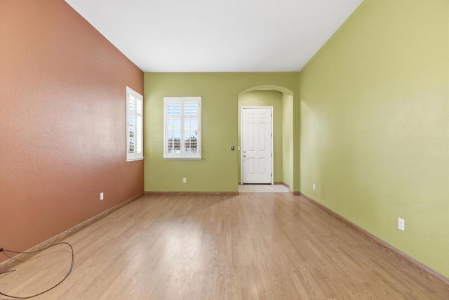 3599 Waynesboro Dr, Ceres, CA 95307