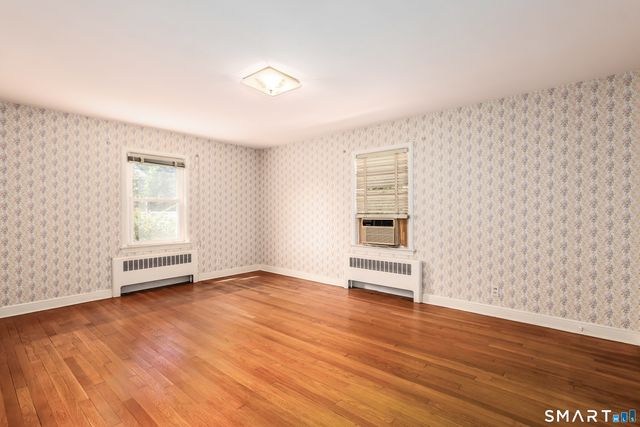 124 Chestnut Hill Road, Trumbull, CT 06611