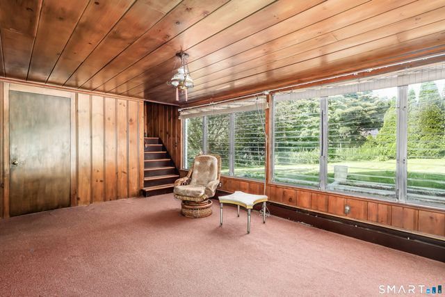 124 Chestnut Hill Road, Trumbull, CT 06611