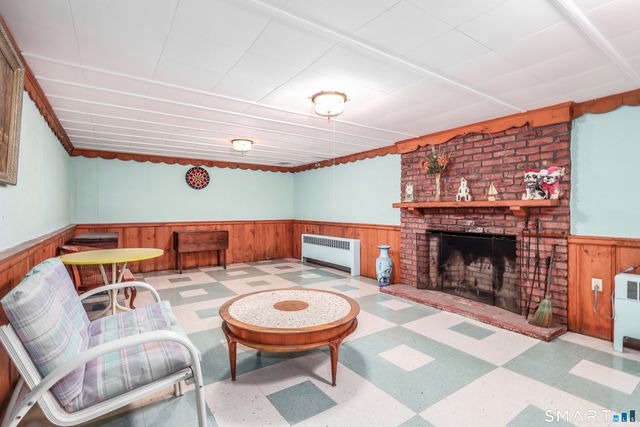 124 Chestnut Hill Road, Trumbull, CT 06611