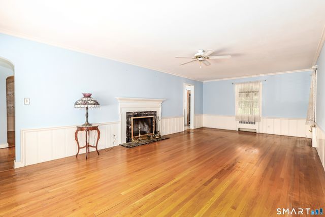 124 Chestnut Hill Road, Trumbull, CT 06611