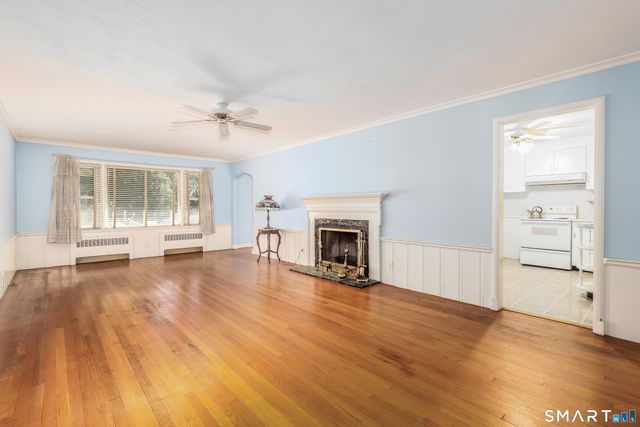 124 Chestnut Hill Road, Trumbull, CT 06611