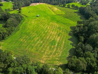 4054 Old Coopertown Rd, Springfield, TN 37172