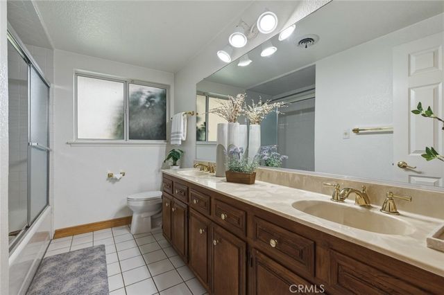1013 S Magnolia, West Covina, CA 91791