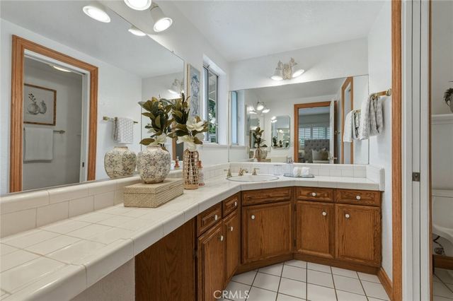 1013 S Magnolia, West Covina, CA 91791
