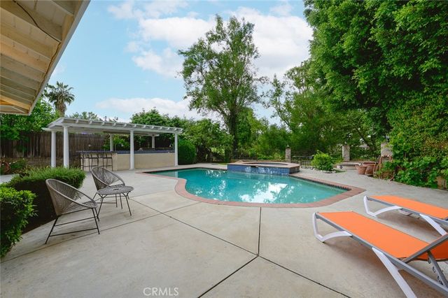1013 S Magnolia, West Covina, CA 91791