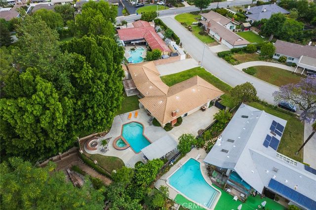 1013 S Magnolia, West Covina, CA 91791