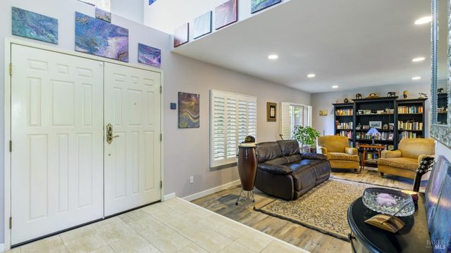 868 Holly Ave, Rohnert Park, CA 94928