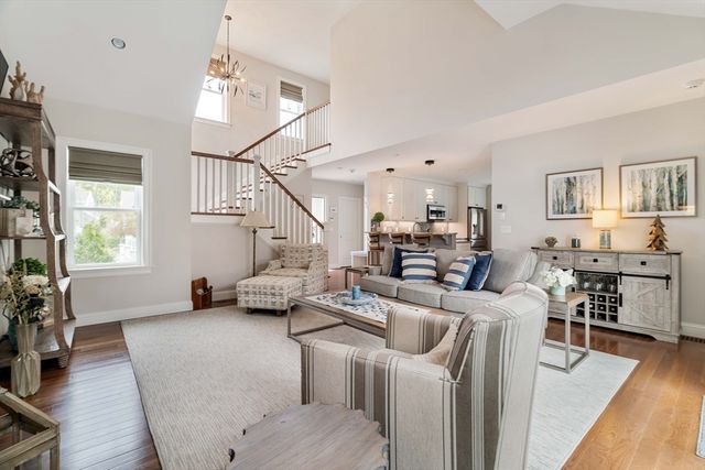 23 Cottage Lane, Mashpee, MA 02649