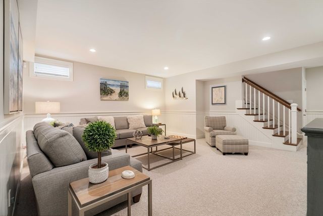 23 Cottage Lane, Mashpee, MA 02649